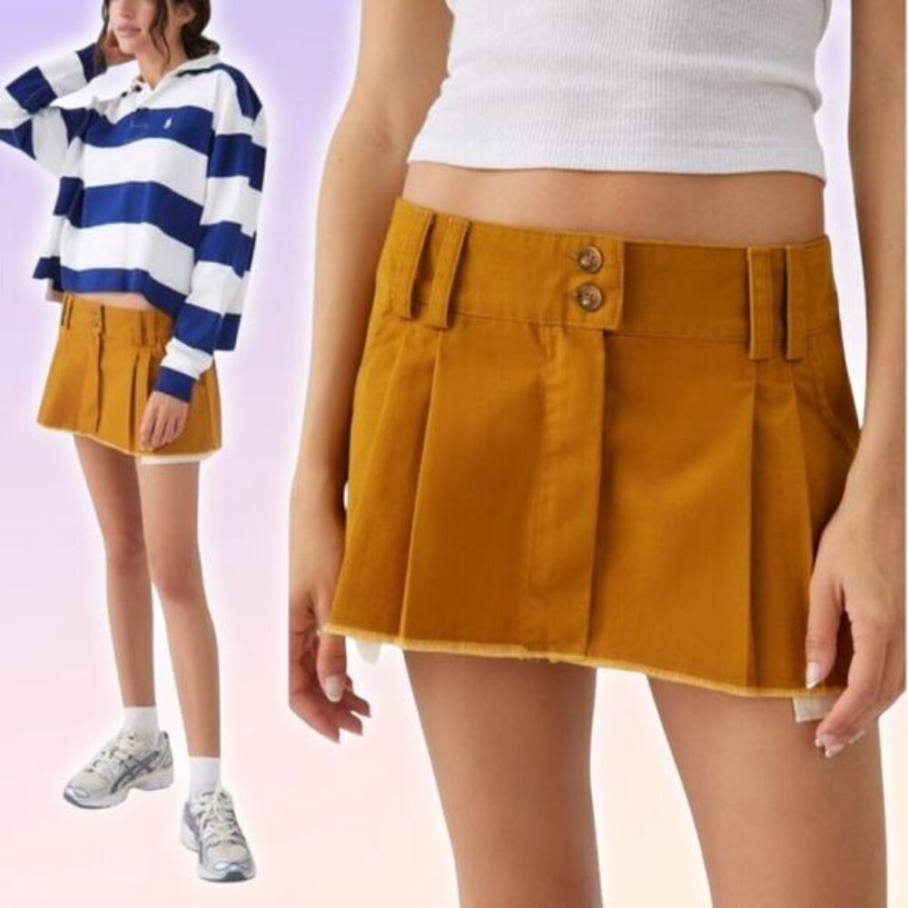 NWT BDG UO Sydney Pleated Low Rise Micro Mini Skirt Size XS